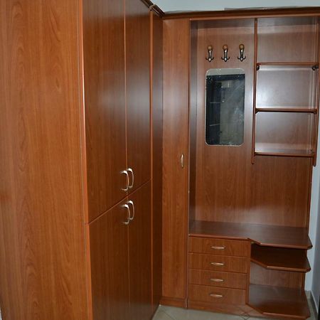 Kela's DE LUXE PENTHOUSE 3 Bedrooms Apartment Vlorë Buitenkant foto