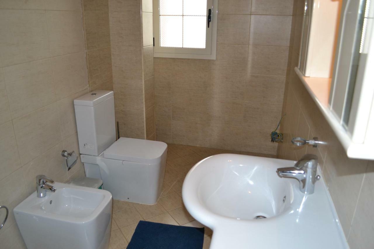 Kela's DE LUXE PENTHOUSE 3 Bedrooms Apartment Vlorë Buitenkant foto